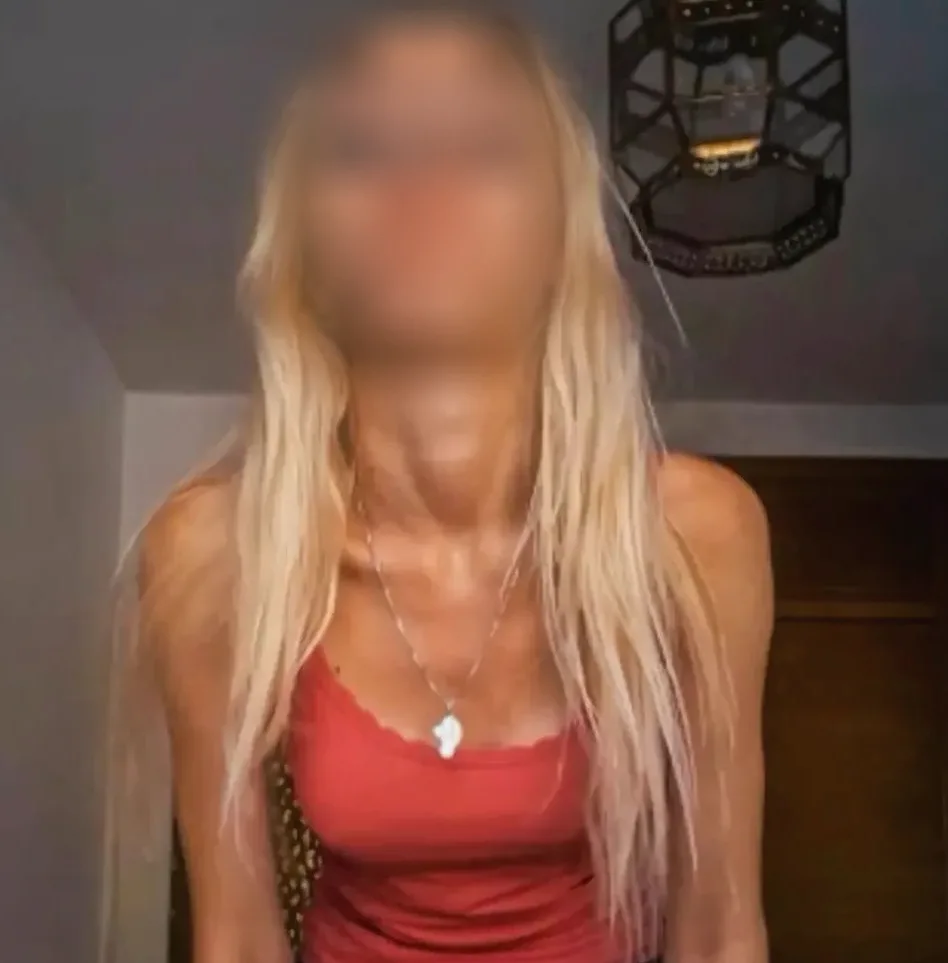 Amina, 35 años