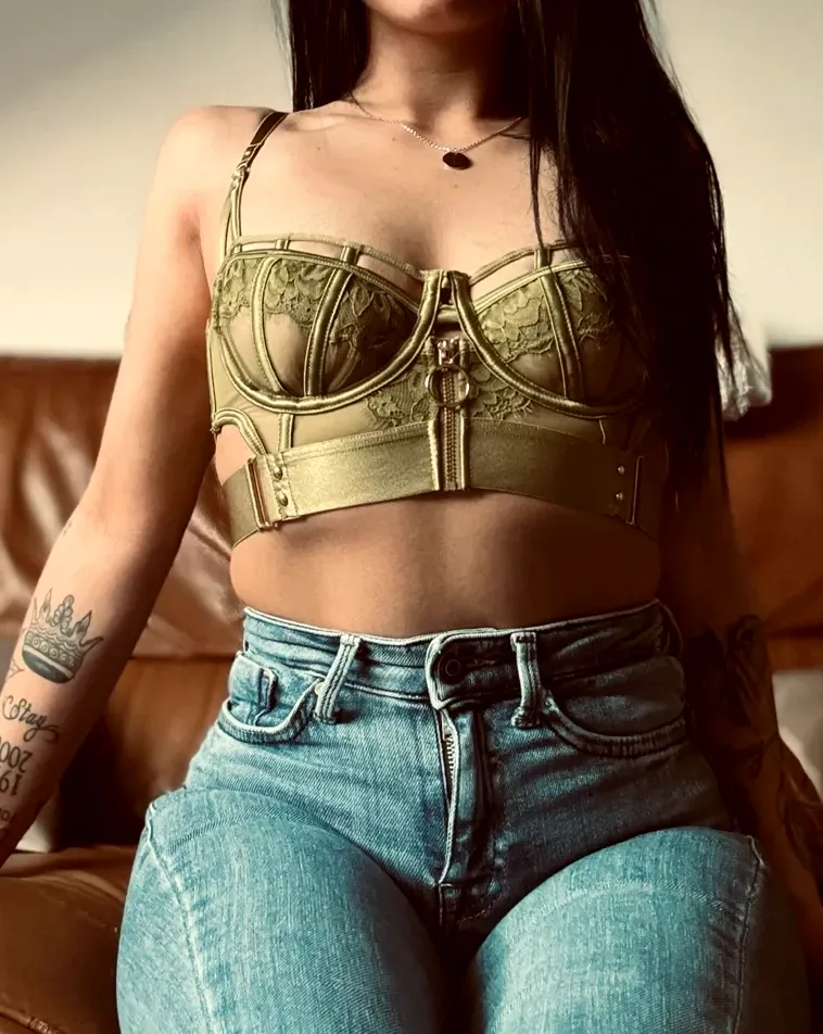 Khadija, 24 años