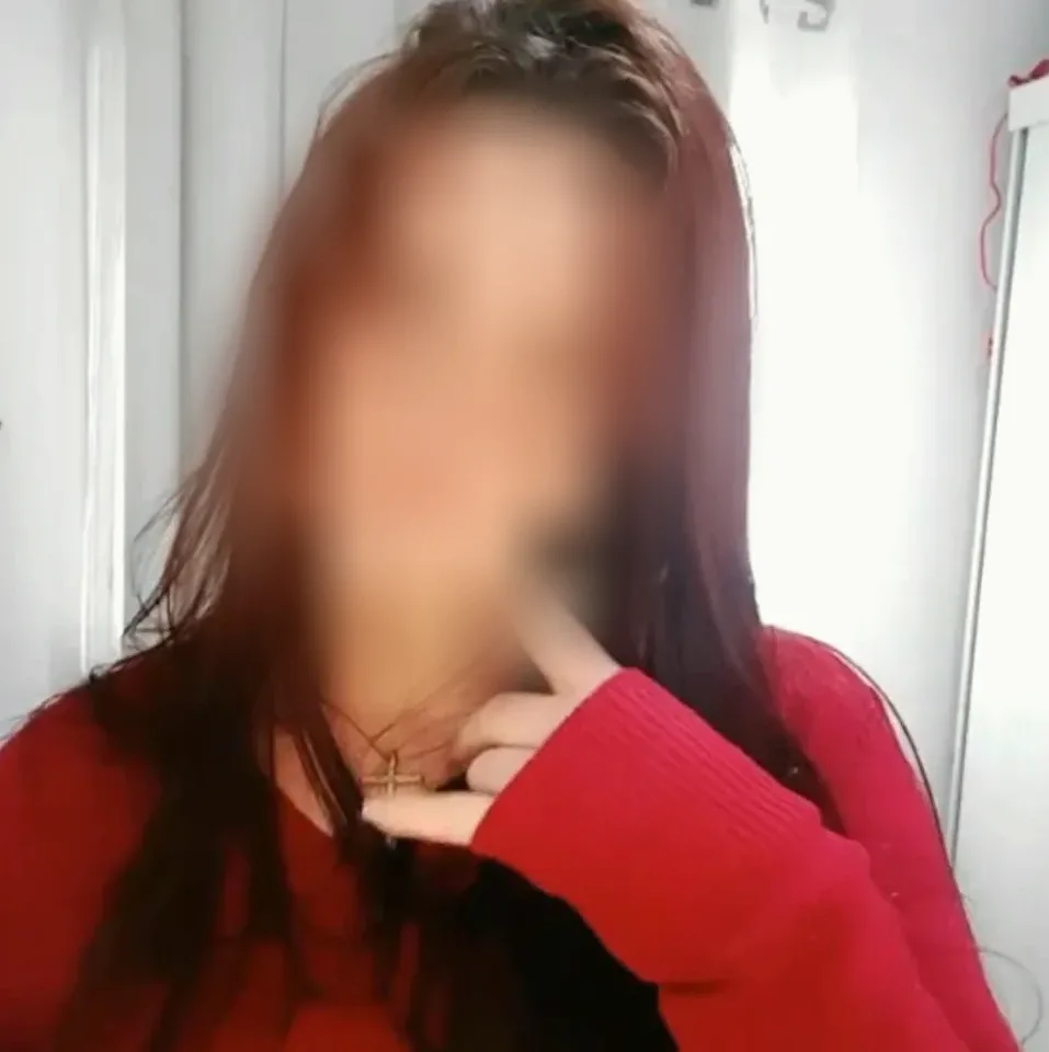 Neus, 35 años